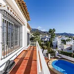 Tamarindos Villa