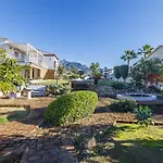 Tamarindos Villa