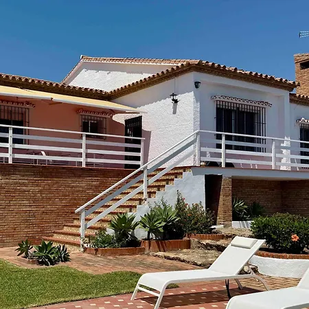 Tamarindos Villa