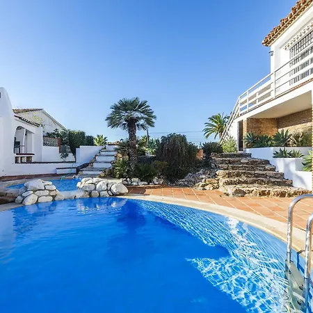 Tamarindos - Stunning With Private Pool & Outside Space- Lual Villa Nerja