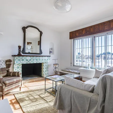 Villa Tamarindos - Stunning With Private Pool & Outside Space- Lual Nerja