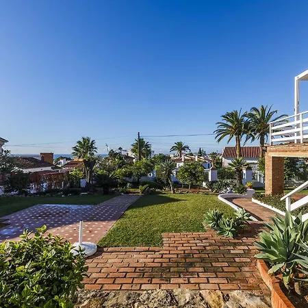 Tamarindos - Stunning With Private Pool & Outside Space- Lual Villa Nerja