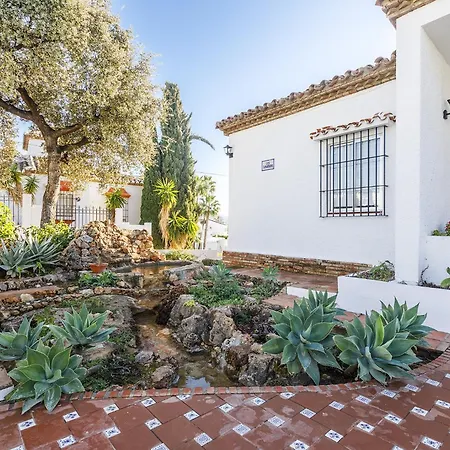 Tamarindos - Stunning With Private Pool & Outside Space- Lual Villa